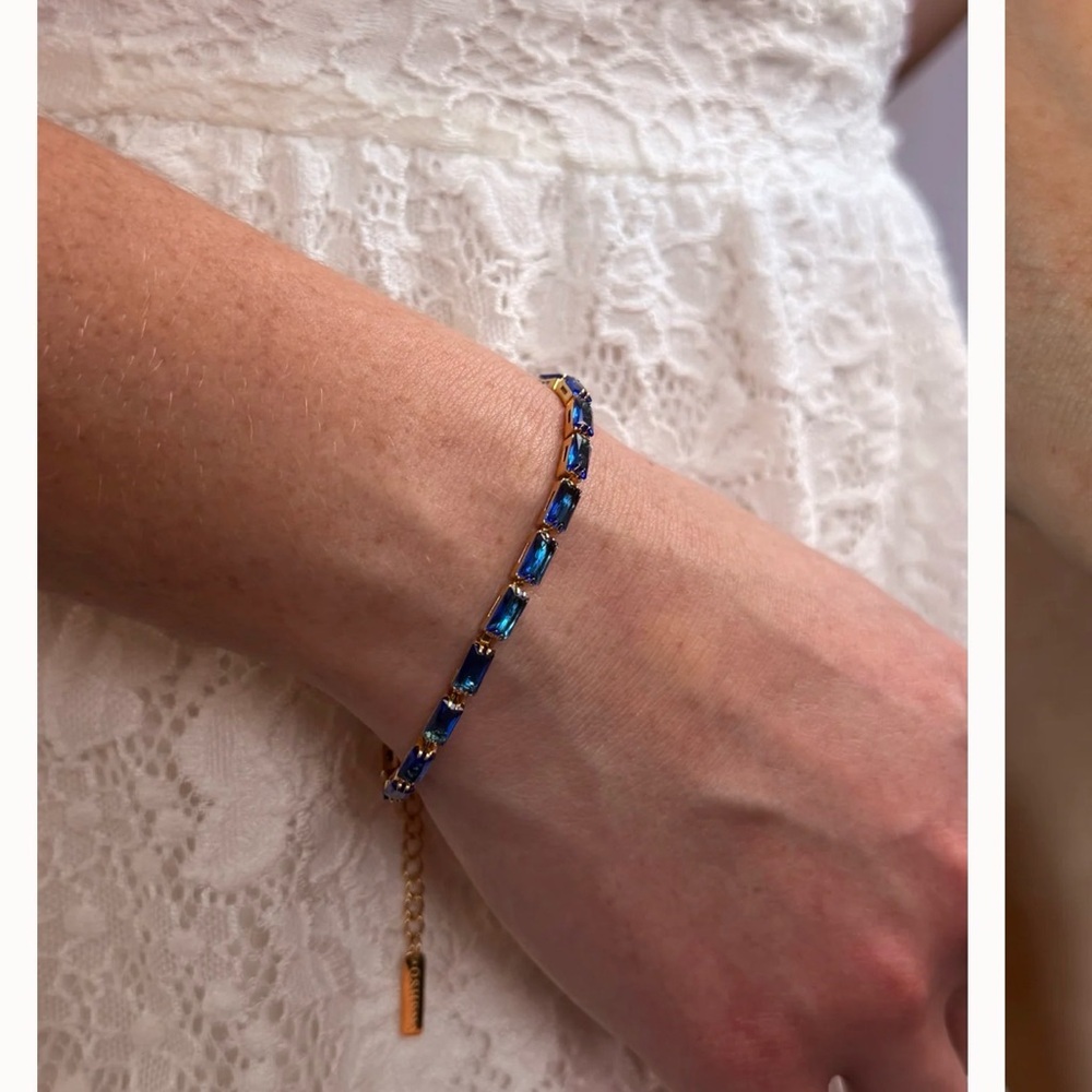 Elegant Sapphire and Gold Bracelet